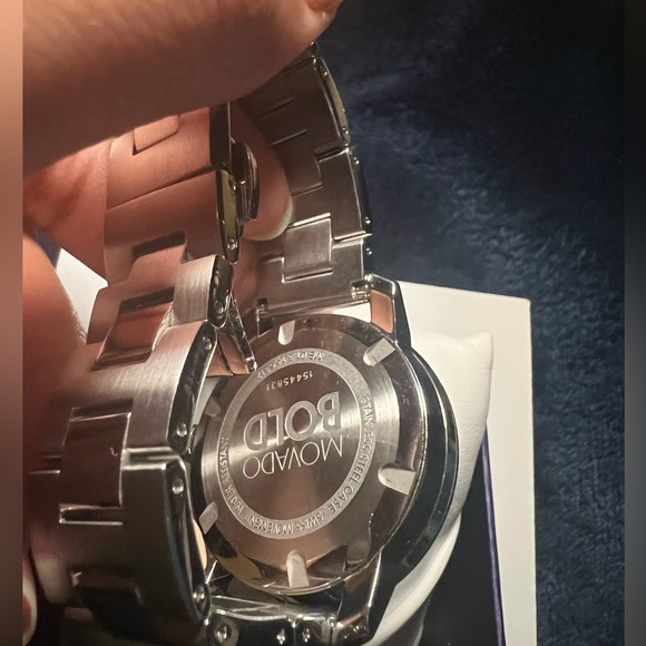 MOVADO Women’s Swiss Bold Evolution Stainless Steel Bracelet Watch 34mm - Picture 5 of 7